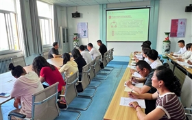 黨委副書記、副校長(zhǎng)張開禮到信息技術(shù)學(xué)院為師生講授黨課